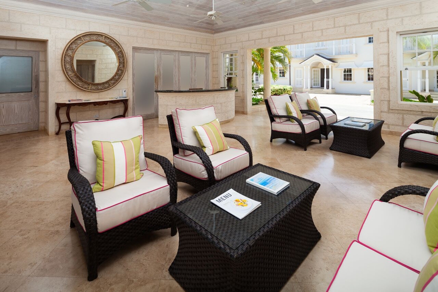 Clubhouse indoors1